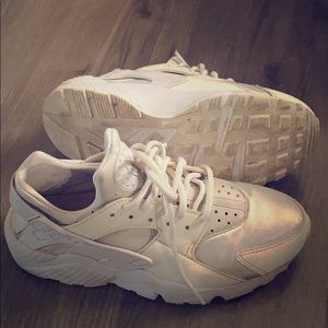 Air Huaraches ,US size 7